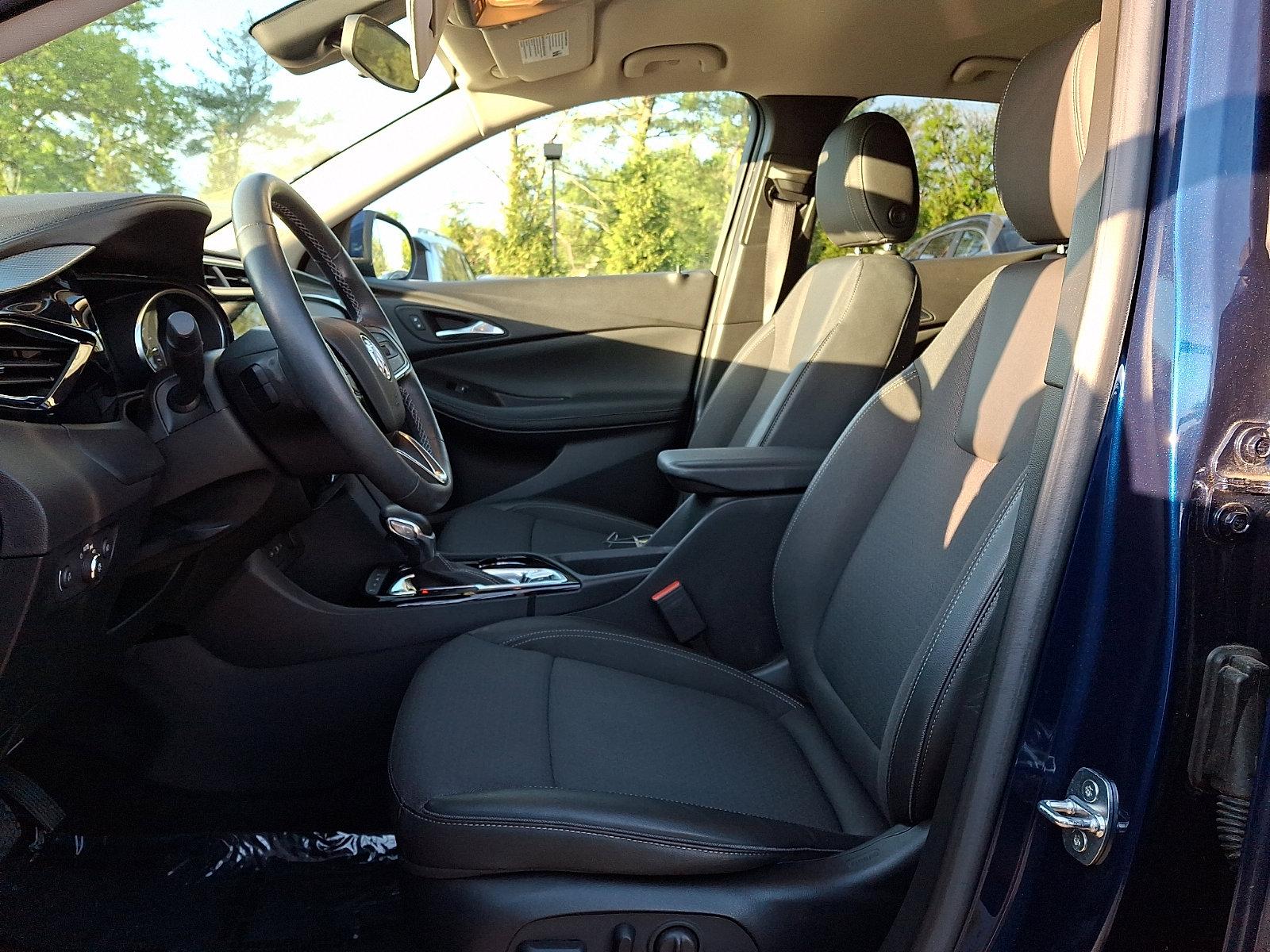 Used 2023 Buick Encore GX Select w/ Safety Package II AWD/4WD image 13