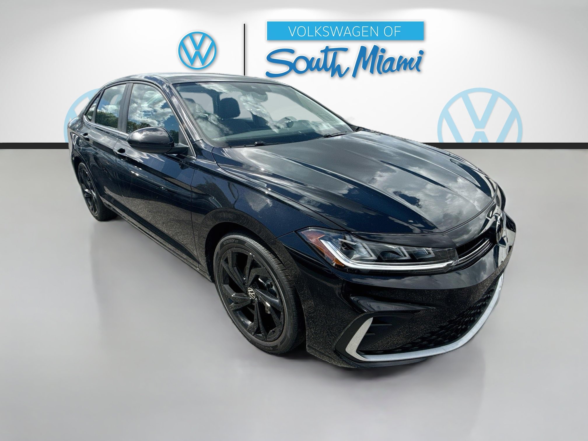 New 2027 Volkswagen Jetta SE FWD image 1