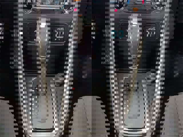 Used 2020 Ford EcoSport SE w/ SE Convenience Package image 35