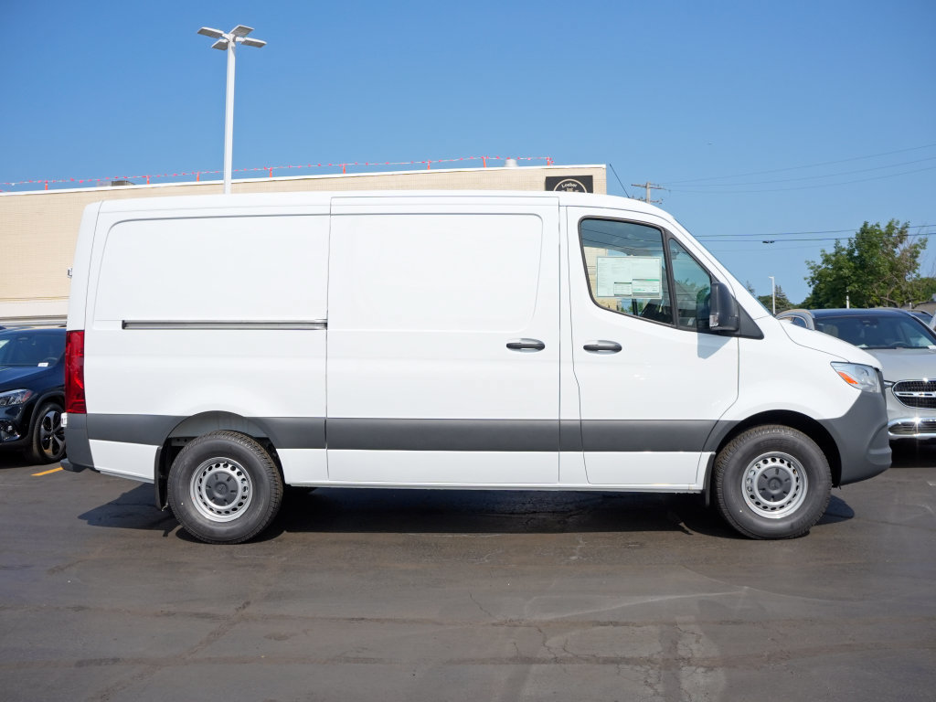 New 2026 Mercedes-Benz Sprinter 2500 image 2