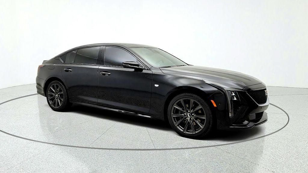 Used 2026 Cadillac CT5 Sport w/ Technology Package AWD/4WD image 3