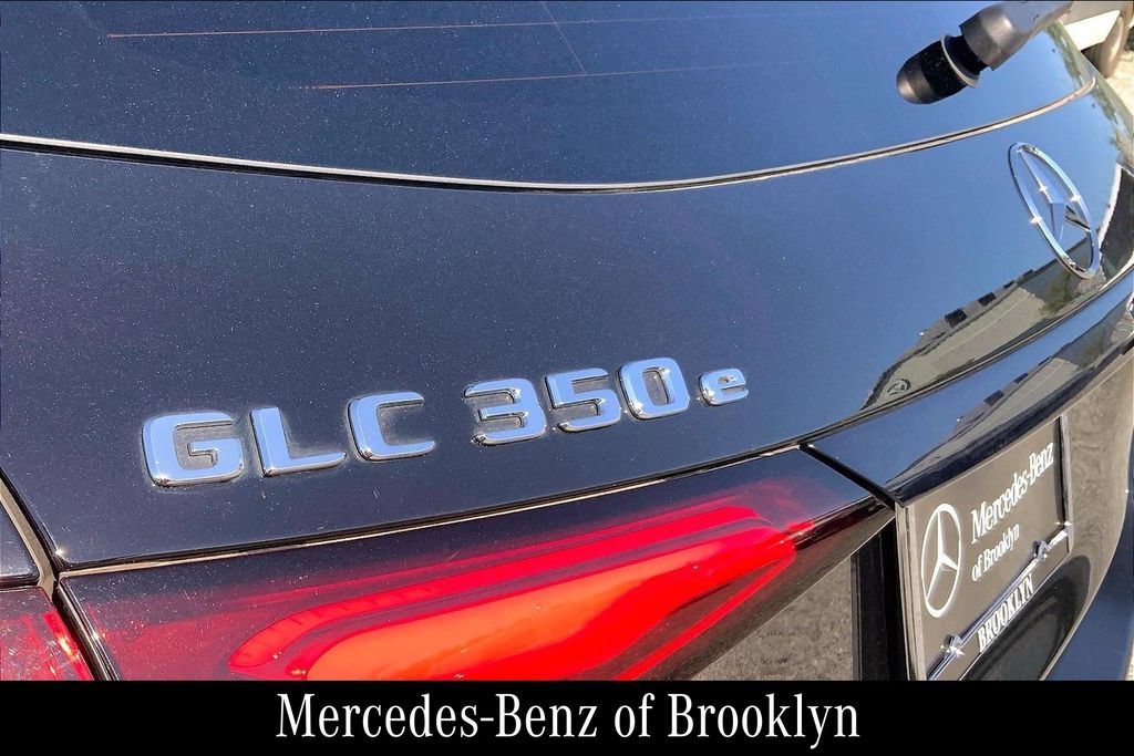 Certified 2025 Mercedes-Benz GLC 350e 4MATIC image 11