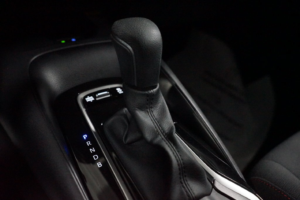 Certified 2026 Toyota Corolla SE w/ SE Package FWD image 22
