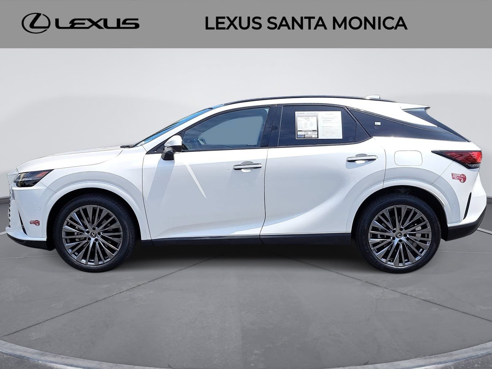 Used 2024 Lexus RX 450h AWD w/ Convenience Package image 8