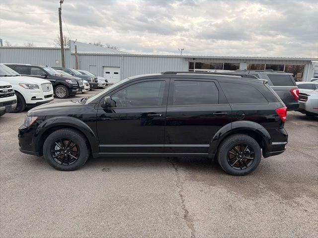 Used 2019 Dodge Journey SE w/ Connectivity Group image 3