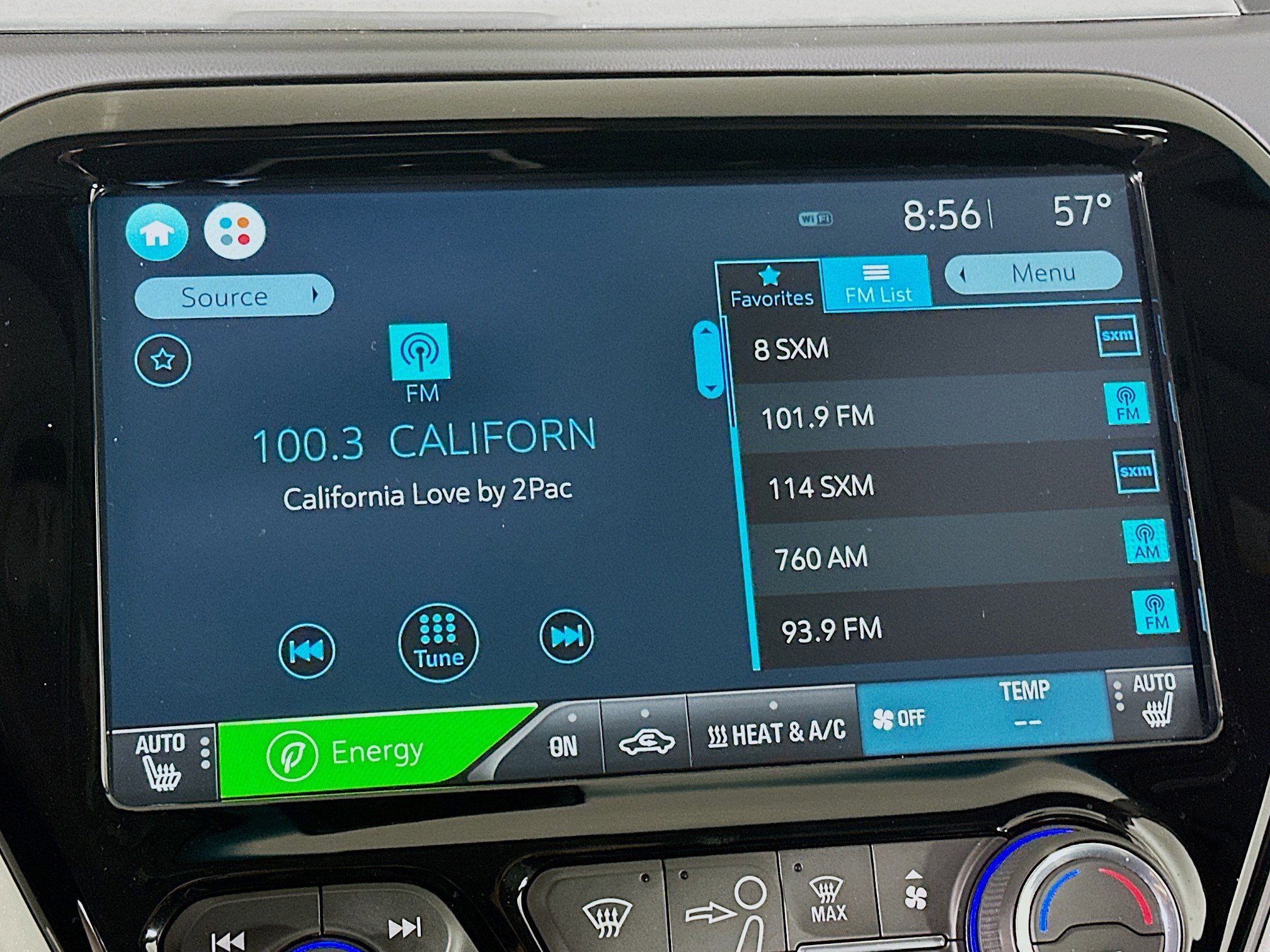Used 2017 Chevrolet Bolt LT FWD image 19