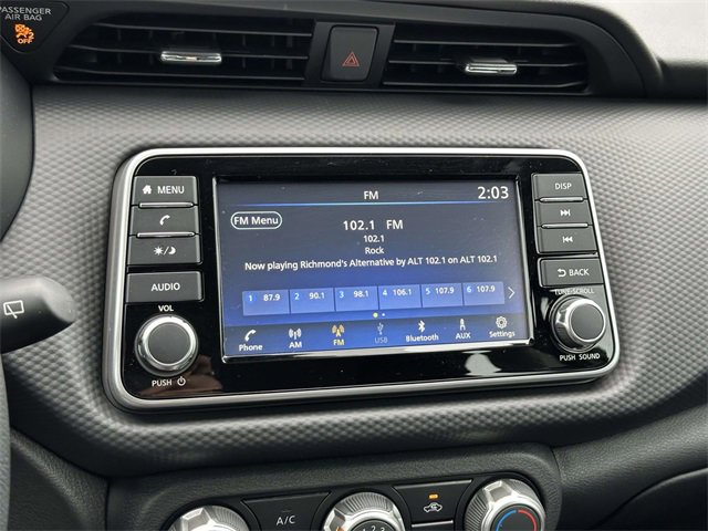 New 2025 Nissan Kicks Play S image 19