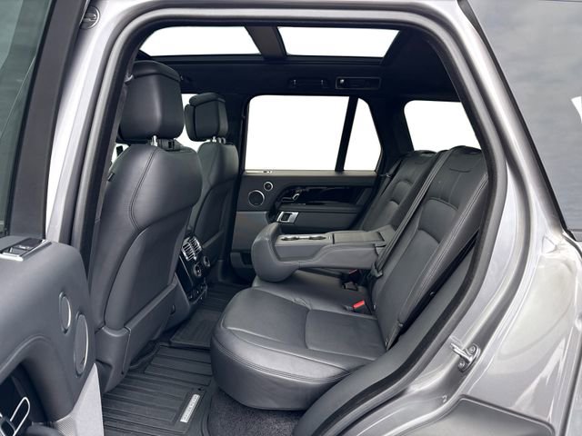 Used 2020 Land Rover Range Rover HSE image 11