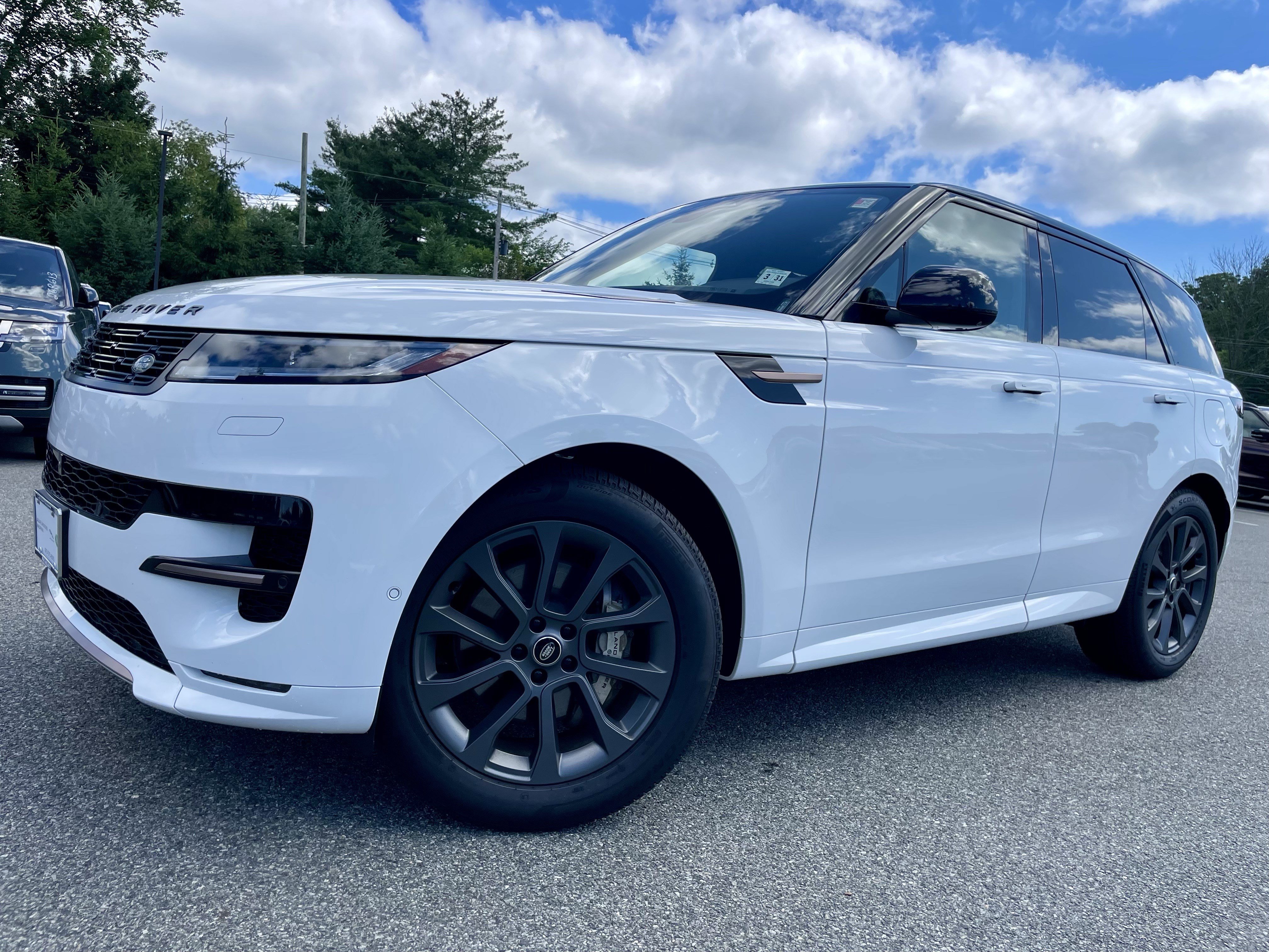 Certified 2025 Land Rover Range Rover Sport Dynamic SE AWD/4WD image 35