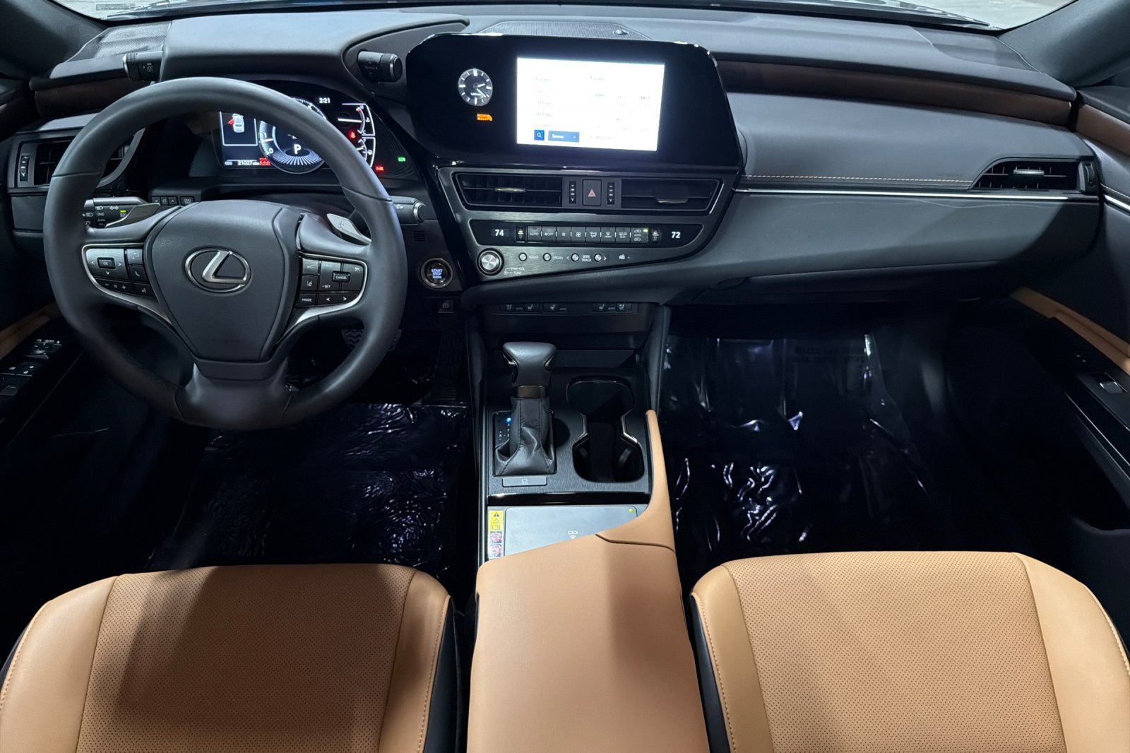 Used 2024 Lexus ES 350 w/ Premium Package FWD image 12