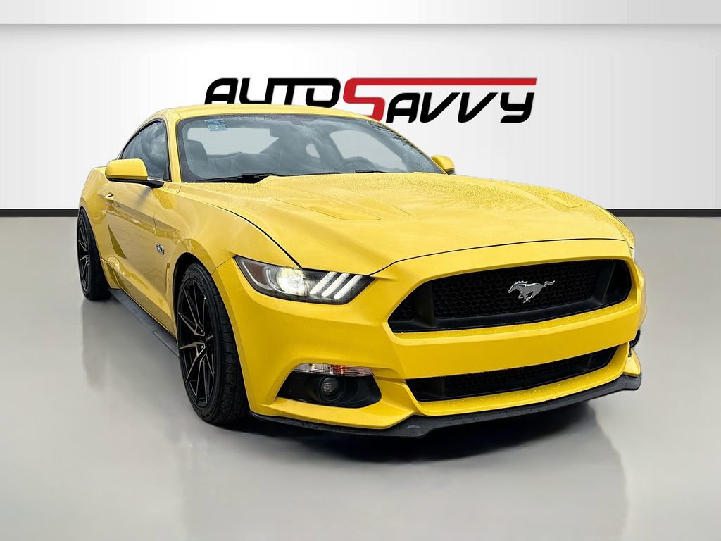 Used 2017 Ford Mustang GT RWD image 1