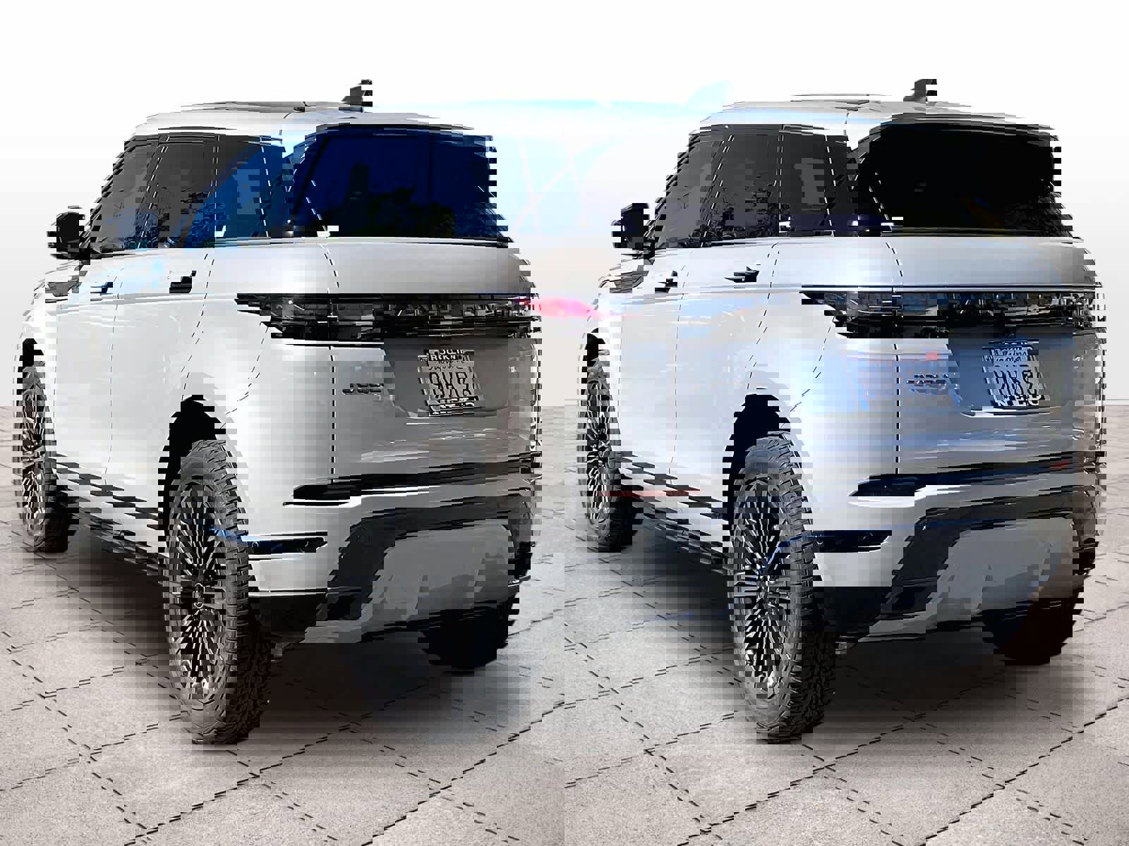 Used 2026 Land Rover Range Rover Evoque Dynamic SE image 13