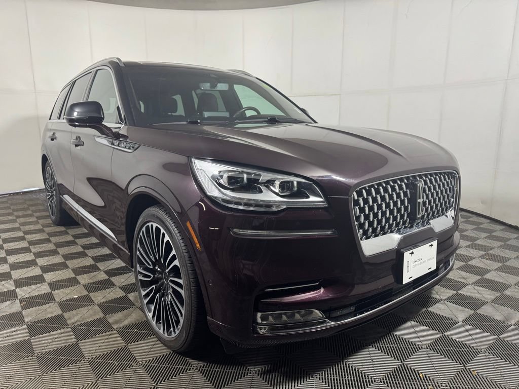 Certified 2023 Lincoln Aviator Black Label w/ Dynamic Handling Package AWD/4WD image 7