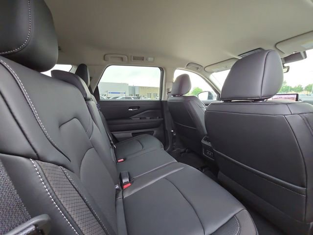 New 2026 Nissan Pathfinder SL AWD/4WD image 27