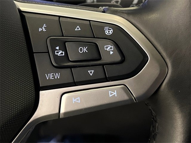 Certified 2025 Volkswagen Atlas Cross Sport SEL Premium R-Line image 22