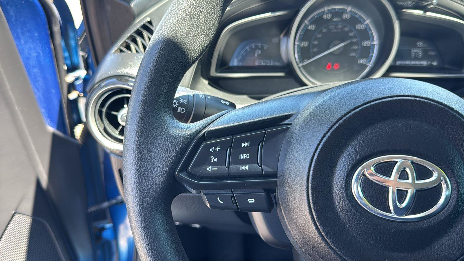 Used 2019 Toyota Yaris LE FWD image 17