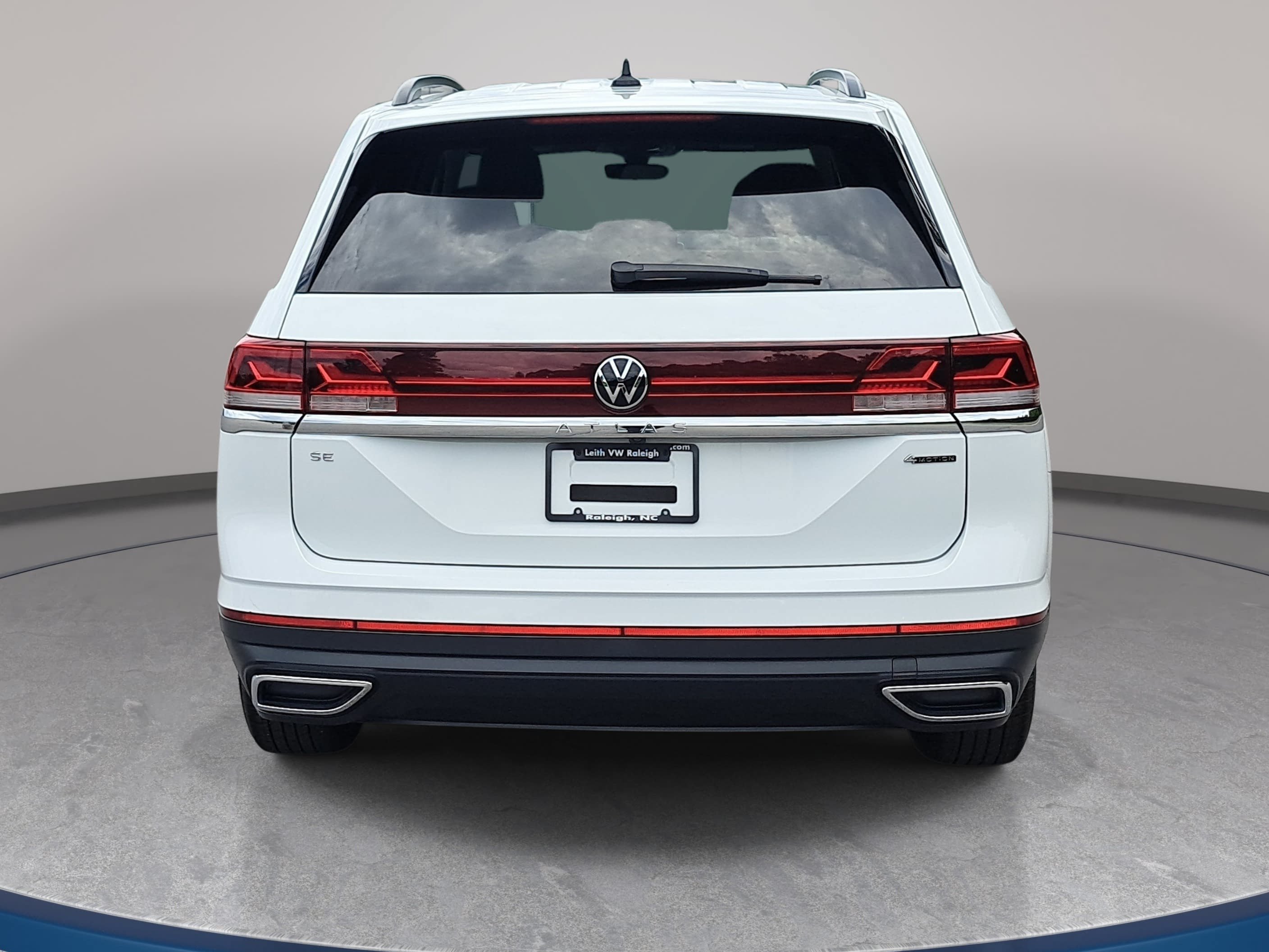 Certified 2025 Volkswagen Atlas SE AWD/4WD image 6