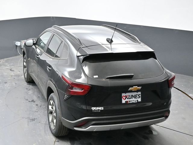 New 2026 Chevrolet Trax LT w/ Driver Confidence Package image 39