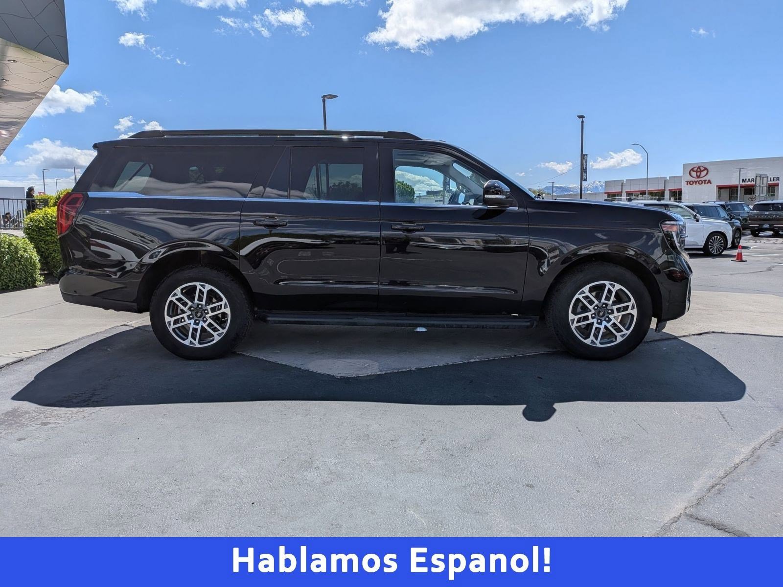 Used 2025 Ford Expedition Max Active image 2