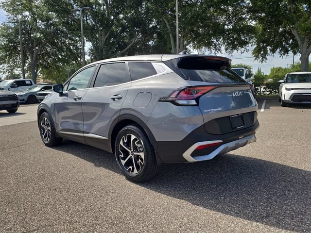Used 2024 Kia Sportage EX FWD image 6