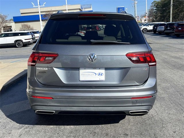 Used 2018 Volkswagen Tiguan S image 4