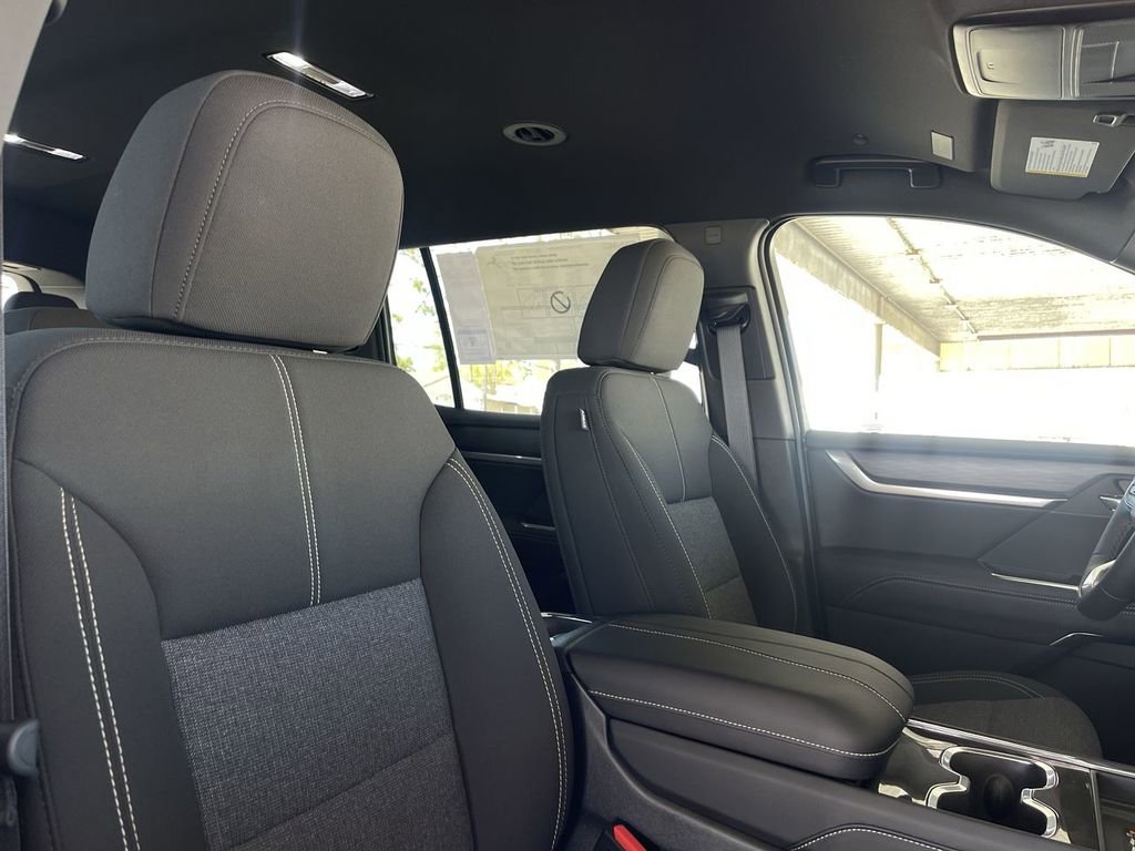 New 2026 GMC Acadia Elevation w/ Black Edition image 28