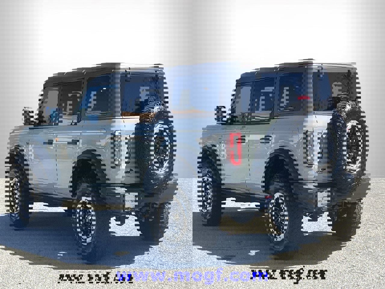 Used 2022 Ford Bronco Badlands image 2