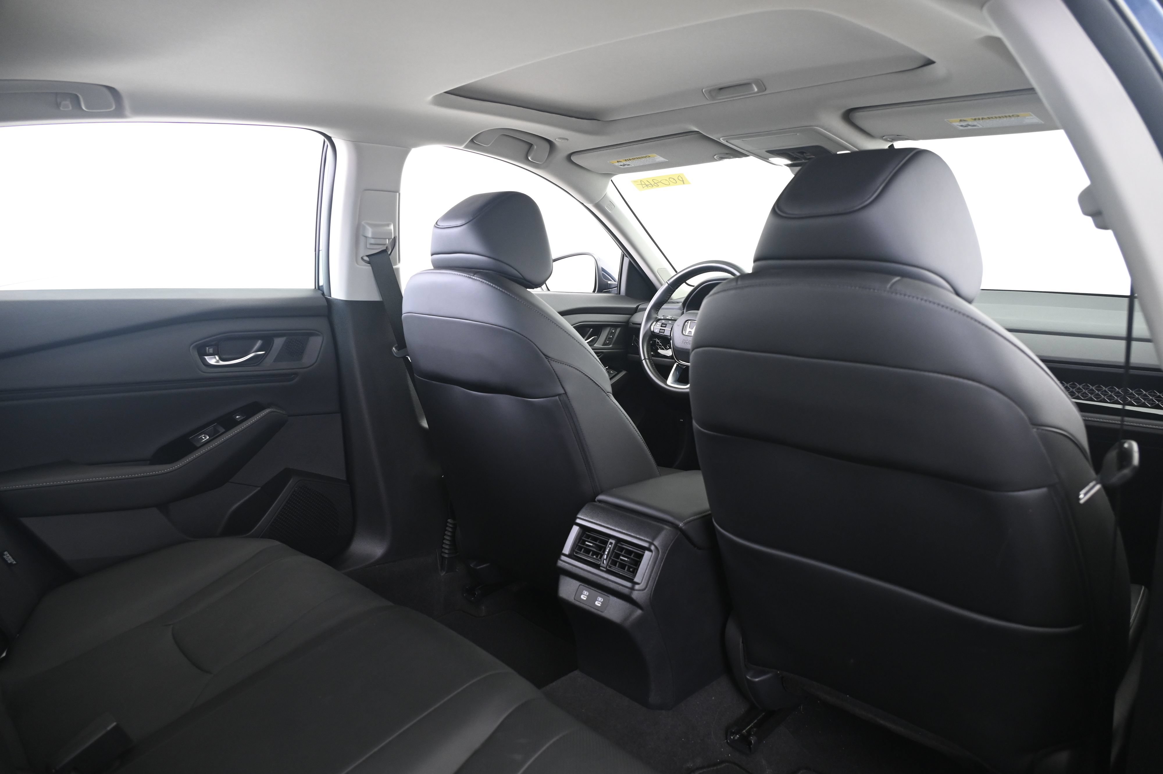 Used 2023 Honda Accord Touring image 17