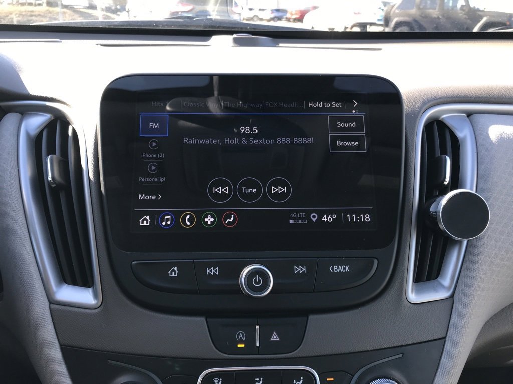 Used 2025 Chevrolet Malibu LT image 13