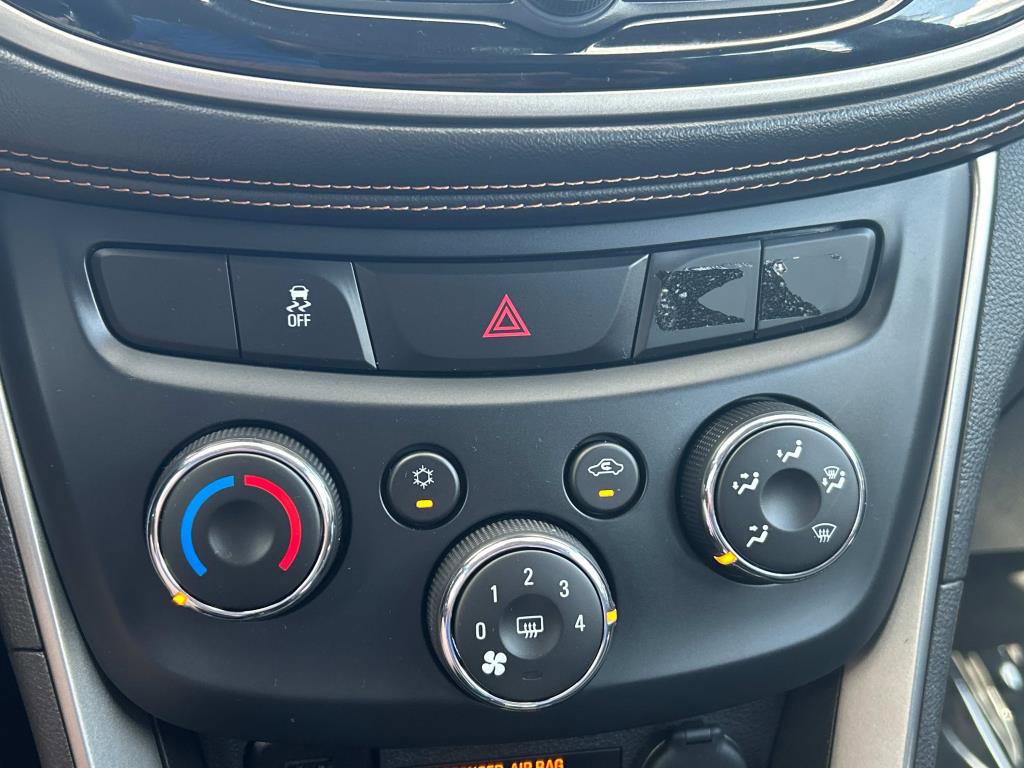 Used 2017 Chevrolet Trax LS image 27