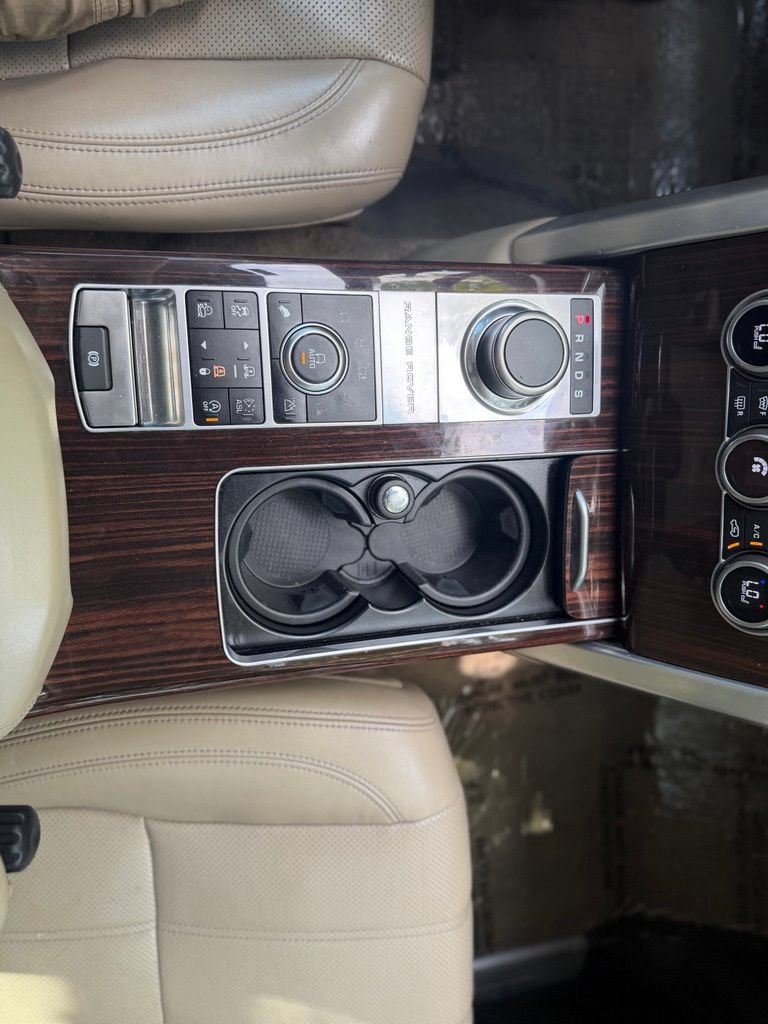 Used 2016 Land Rover Range Rover Supercharged AWD/4WD image 25