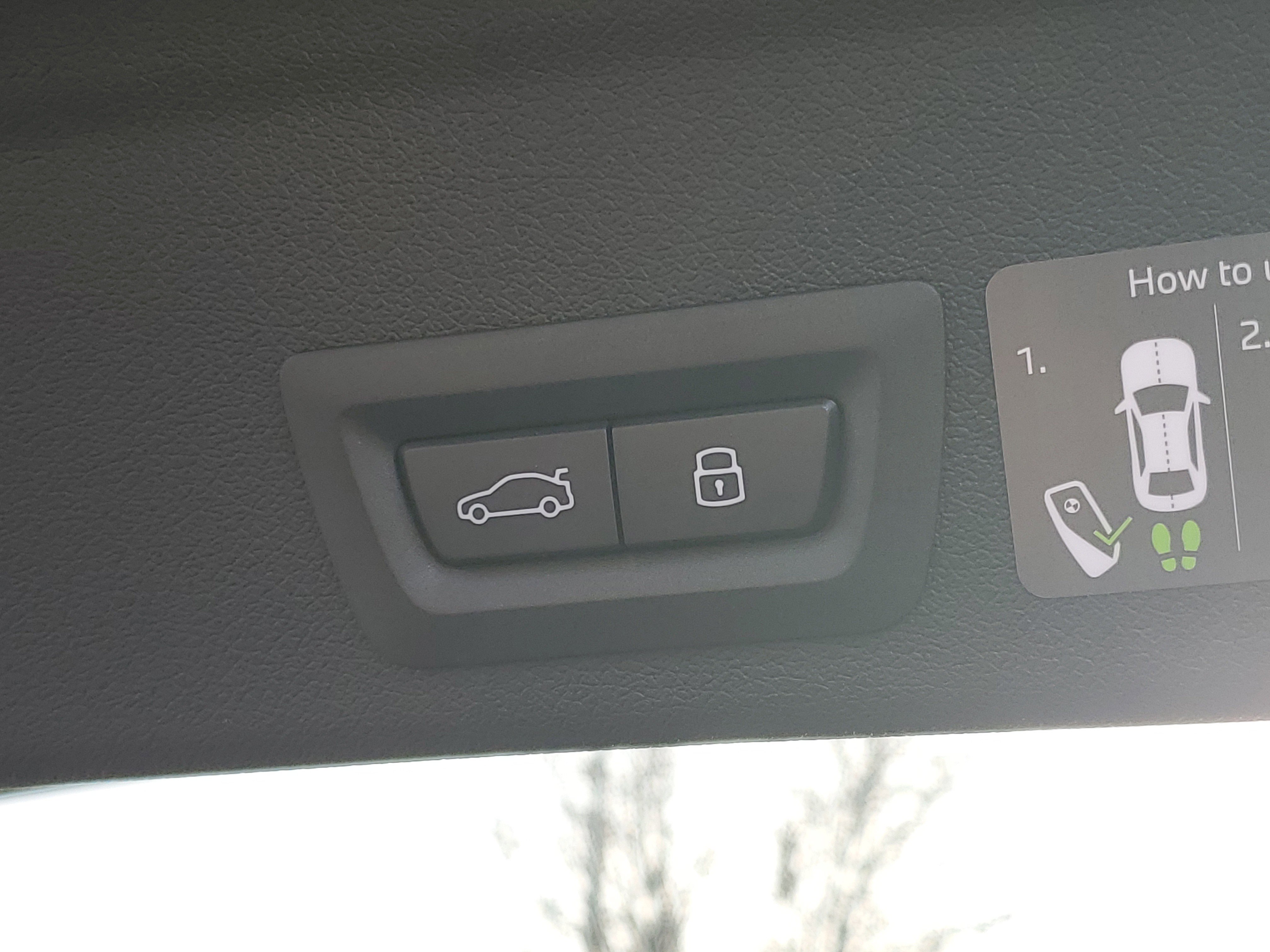 New 2026 BMW X6 xDrive40i w/ Climate Comfort Package image 27