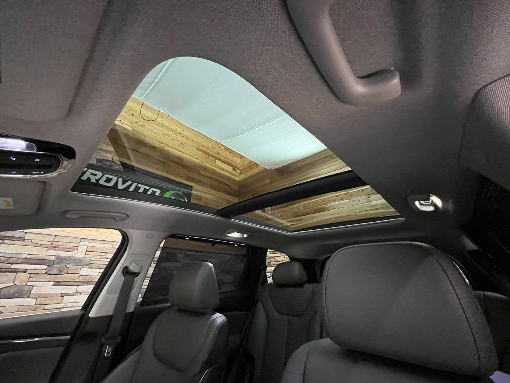 Used 2023 Hyundai Santa Fe Limited w/ Cargo Package image 30