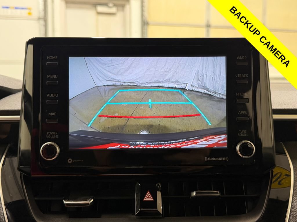 Used 2022 Toyota Corolla SE w/ SE Premium Package FWD image 4