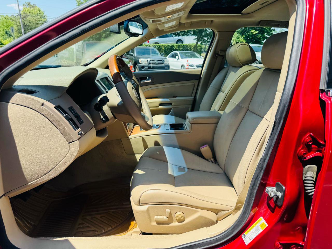Used 2008 Cadillac STS w/ Preferred Equipment Group RWD image 31