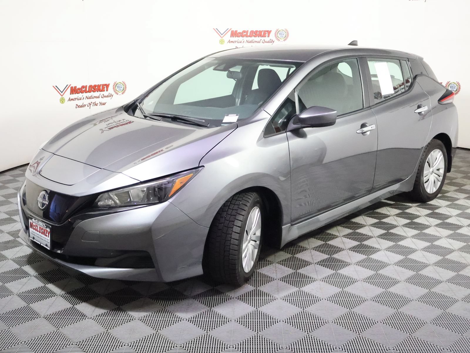 Used 2025 Nissan Leaf S FWD image 15