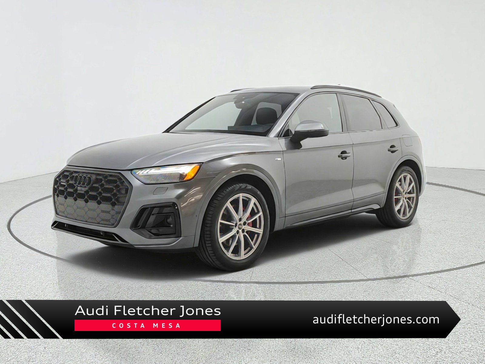 Used 2024 Audi Q5 e Prestige