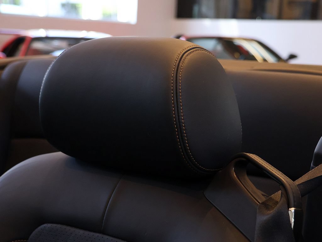 Used 2014 Jaguar XK Convertible RWD image 40