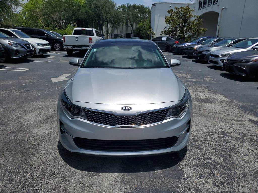 Used 2018 Kia Optima EX w/ Premium Package FWD image 2