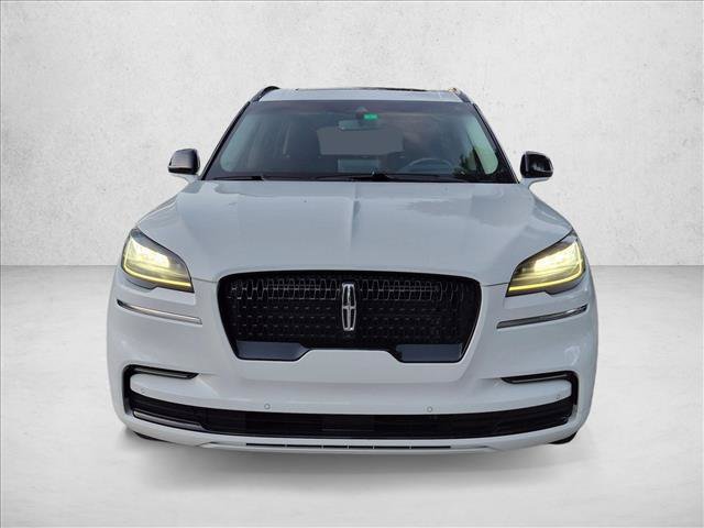 Used 2023 Lincoln Aviator Reserve w/ Equipment Group 201A RWD image 2