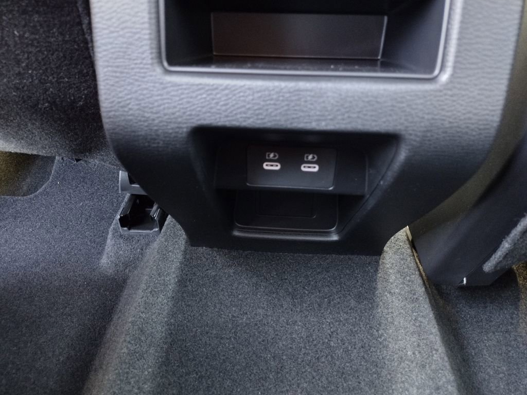 New 2026 Mitsubishi Outlander LE AWD/4WD image 26