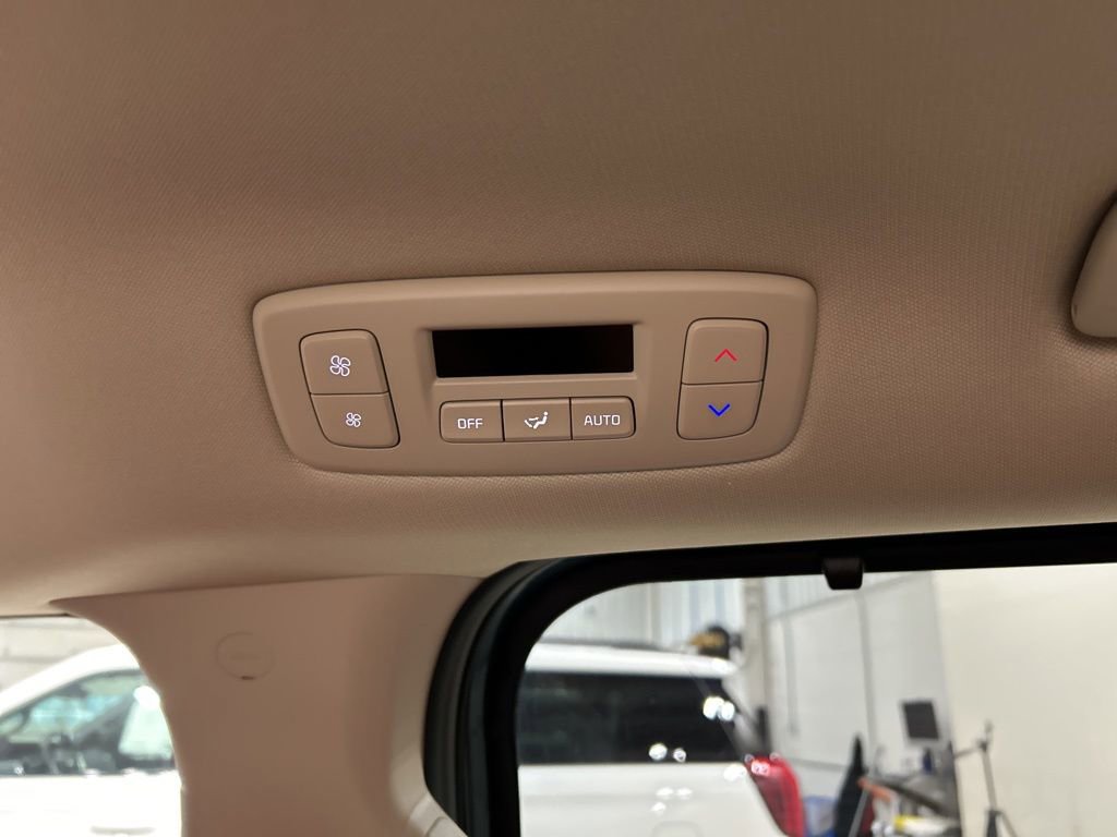 New 2026 Kia Carnival SX Prestige FWD image 30
