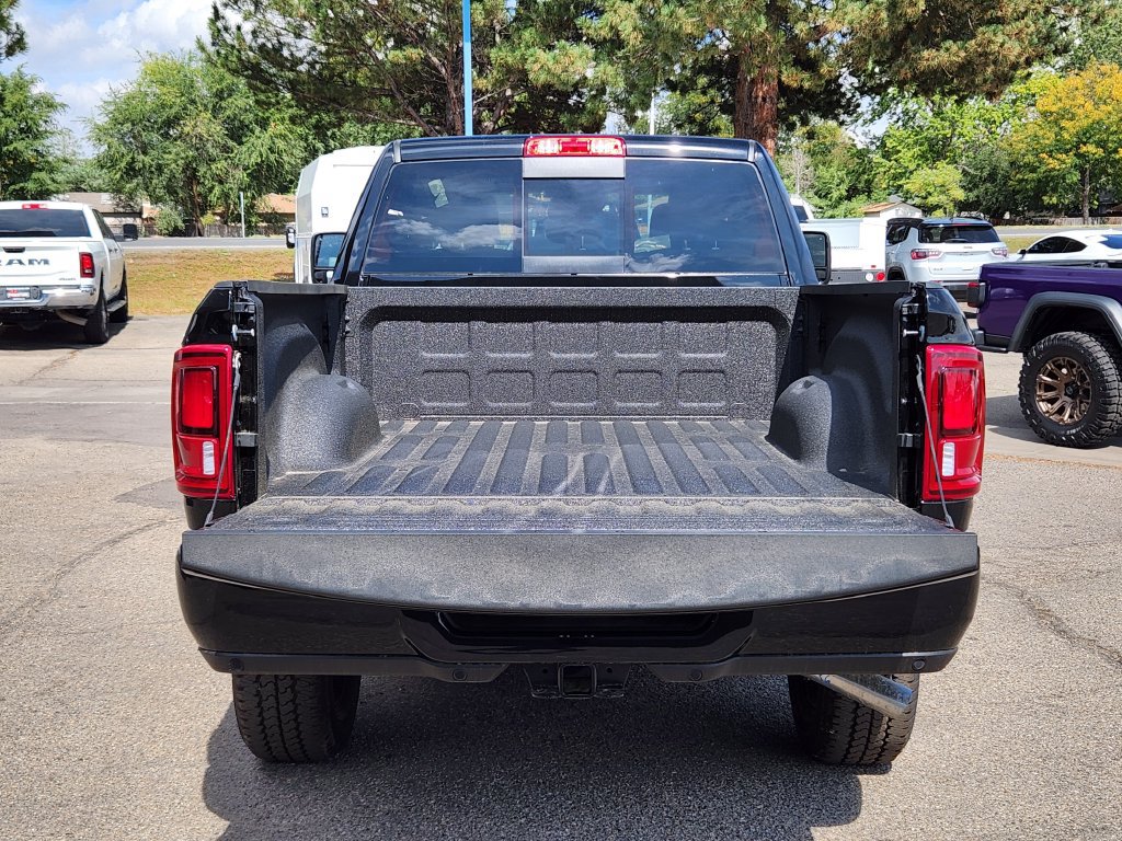 New 2026 RAM 2500 Big Horn AWD/4WD image 11
