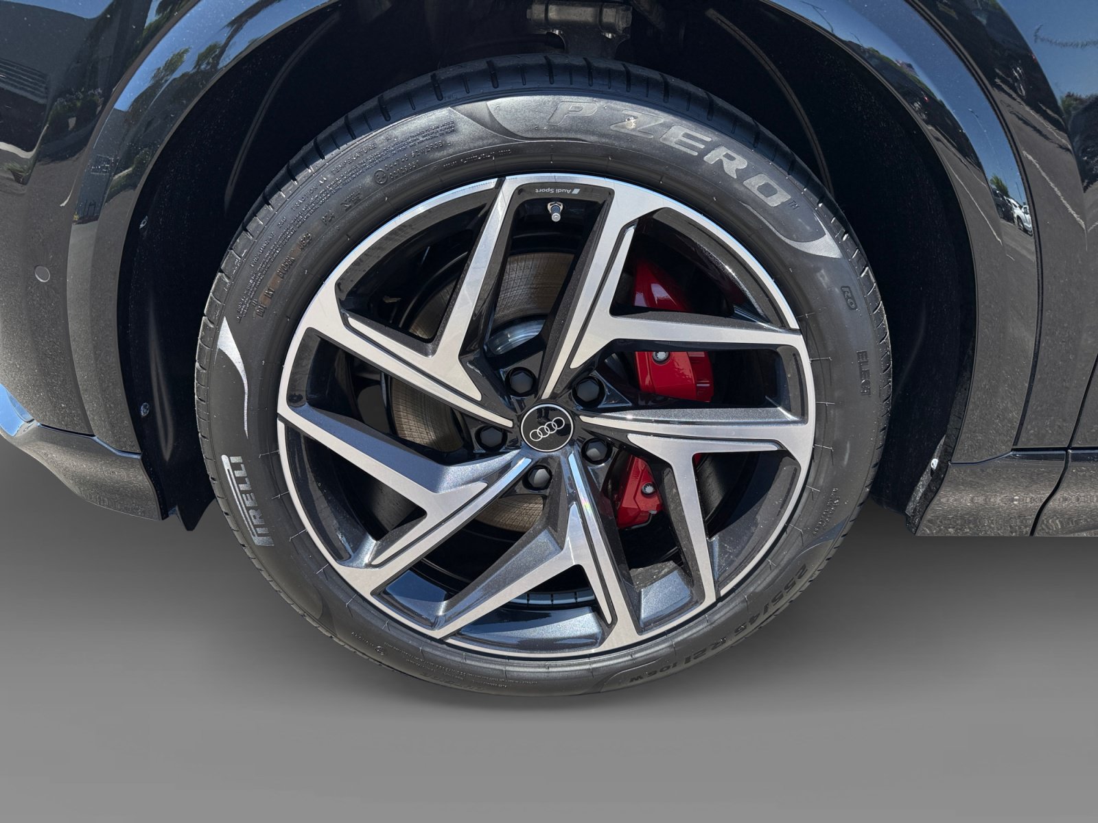New 2027 Audi SQ6 e-tron Premium Plus AWD/4WD image 9