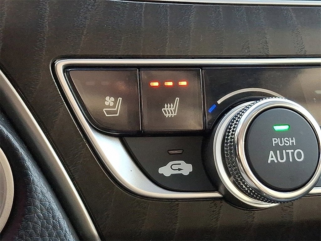 Used 2021 Honda Accord Touring image 26