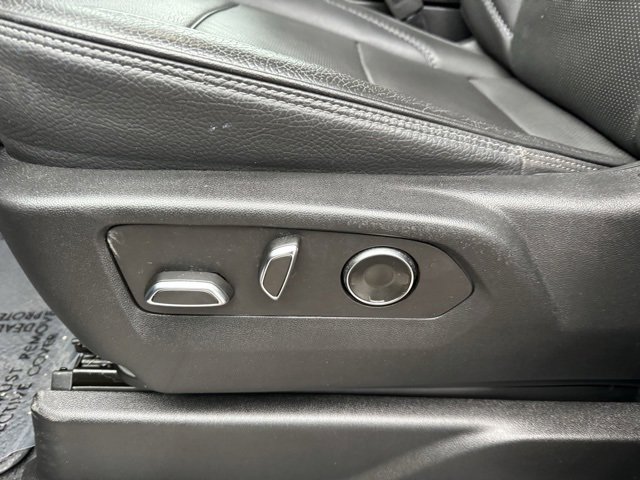 Used 2023 GMC Yukon XL Denali w/ Max Trailering Package image 12