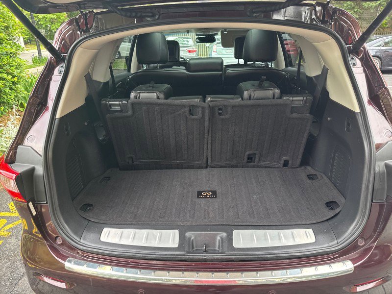 Used 2013 INFINITI JX35 AWD w/ Premium Pkg image 37