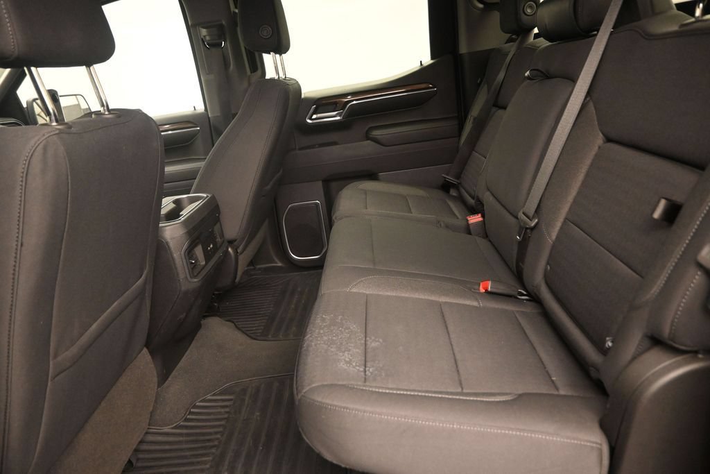Used 2023 Chevrolet Silverado 1500 LT RWD image 14