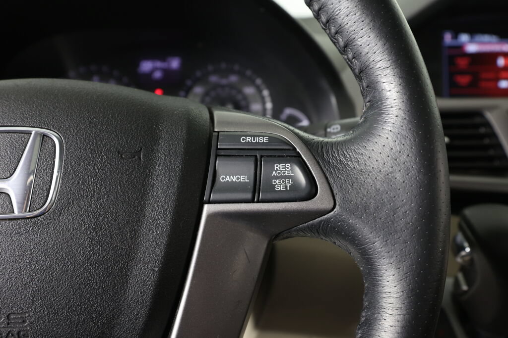 Used 2014 Honda Odyssey EX-L image 32
