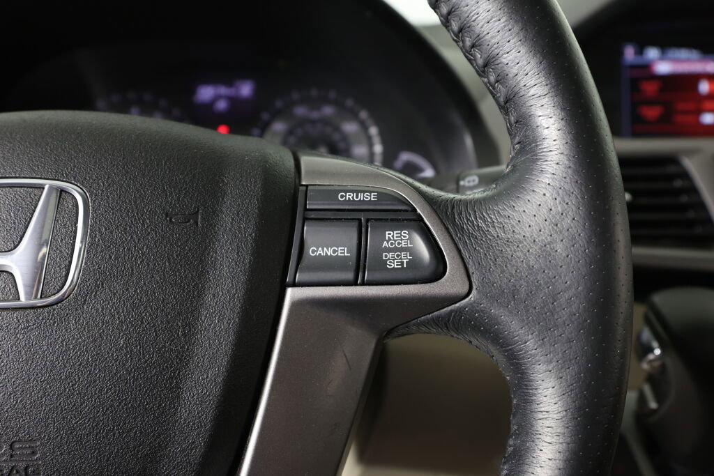 Used 2014 Honda Odyssey EX-L image 32